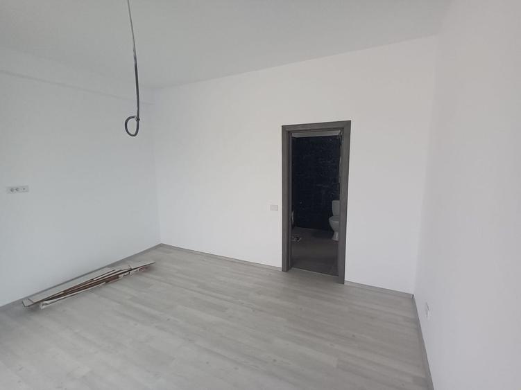 Casa 4 Camere | Finisaje Premium | 10 Min Metrou Arghezi - 6