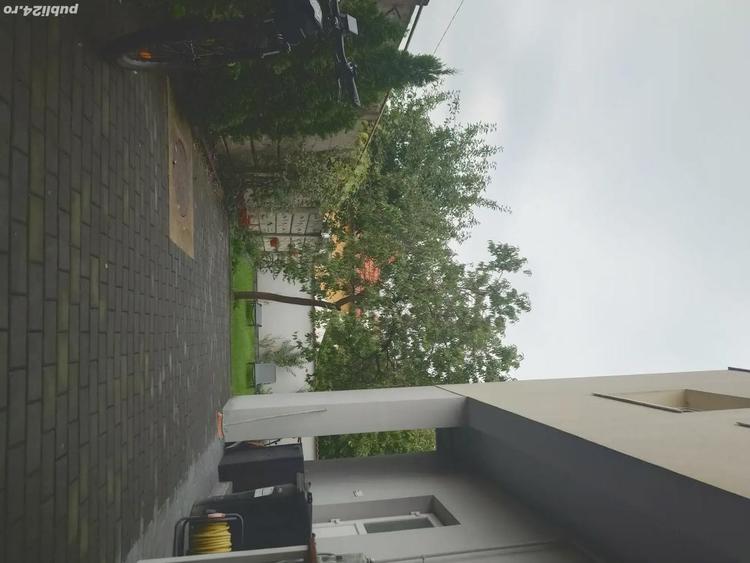 casa cu etaj ultracentral Alba Iulia - 2