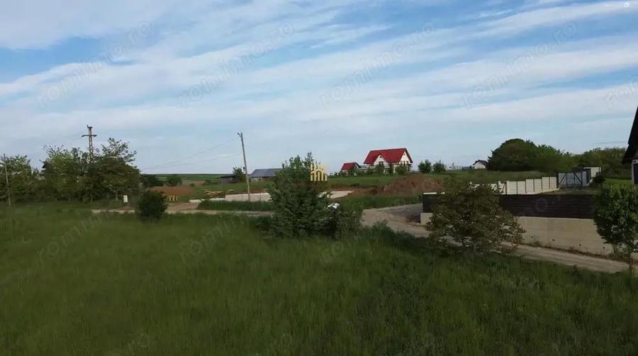 Teren intravilan in oras Siret 1100 mp! De vanzare! 0727817187 - 1