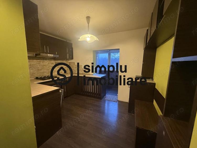 3 decomandate, etaj 3, centrala termica, 1 Mai - 139 900 Euro - 3