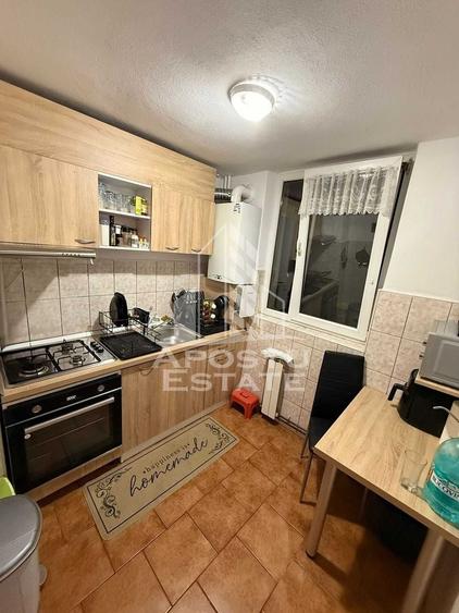 Apartament cu 3 camere, decomandat, etaj intermediar,centrala, Sagului - 2