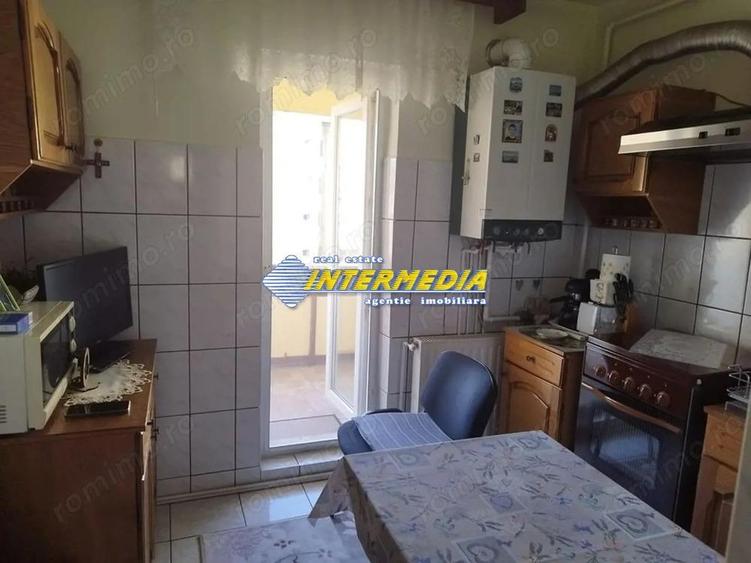 Apartament 2 camere decomandat 54 mp etaj 2 Cetate Stadion - 2