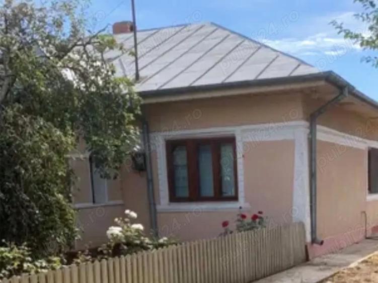 Casa+teren de vanzare Tecuci (Gala?i), cartierul Tecuciul Nou - 1