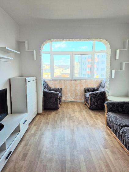 Inchiriez apart 2 camere,Piata Centrala - 1