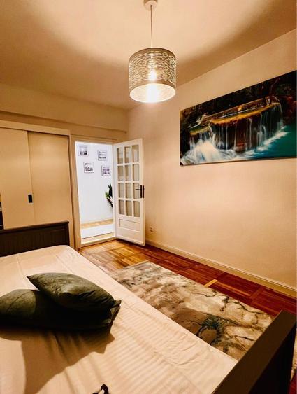 Inchiriez ap. 3 camere lux -zona Europa -Craiova -ultracentral 650 - 8