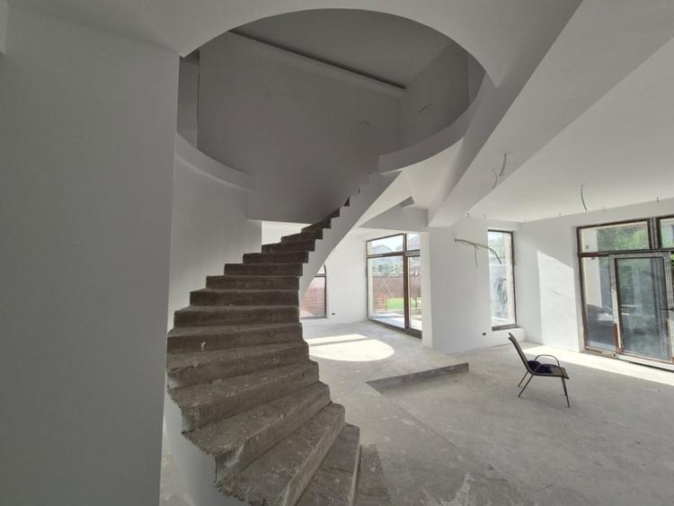 Casa visurilor la vanzare - 16