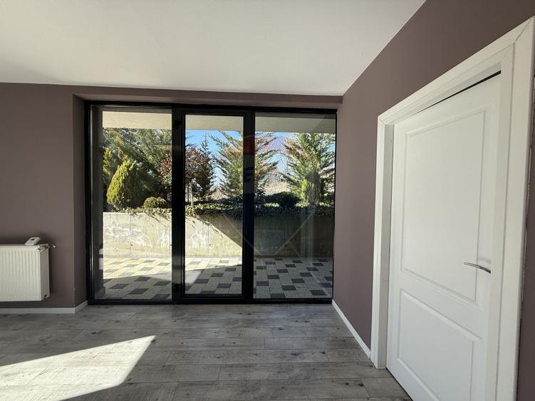 Spațiu comercial modern cu vad, 59mp în zona Borhanci - 3