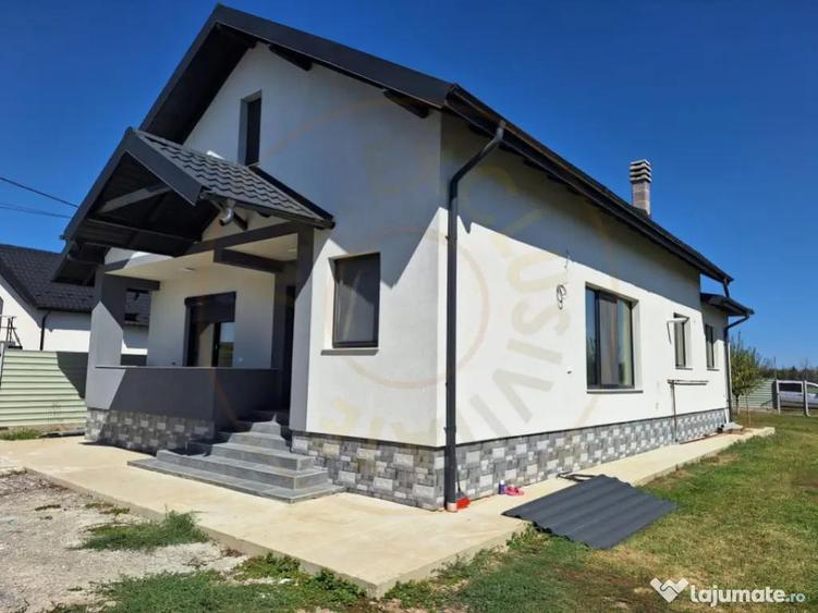 Casa noua Catanele-confort, elegan?a, acces rapid catre - 1