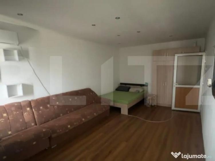 Apartament 1 camera 36 mp Nicolina - 1