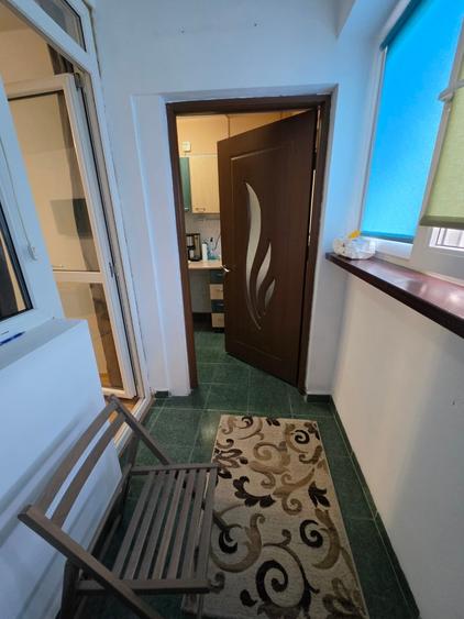 Trapezului, 5 minute metrou 1 Decembrie 1918, bloc 1978, reabilitat - 8