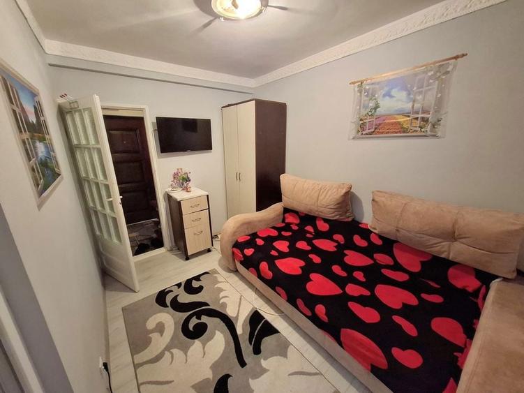 Vand apartament decomandat - 6