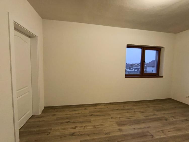 Casa noua tip Duplex P+1, 5 camere spatioase I Dumbravita - 11