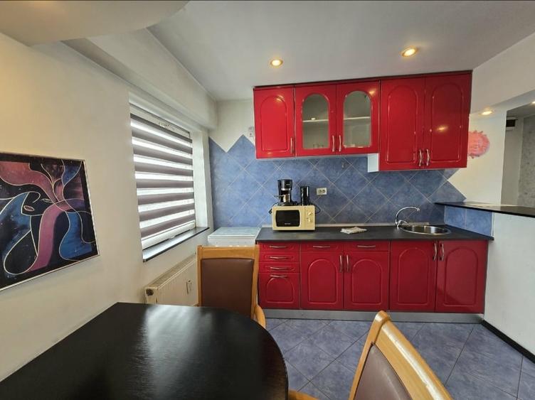 PROPRIETAR VÂND GARSONIERA BD. CORNELIU COPOSU - 4