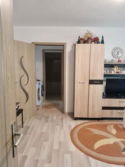 Apartament de vanzare - 3