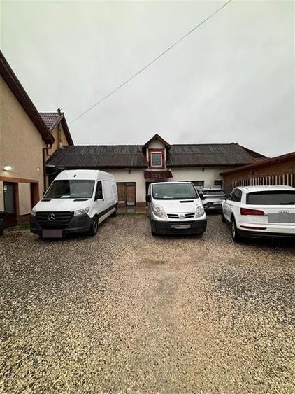 Spatiu comercial de inchiriat, curte interioara, 147mp utili, central, Harman - 9