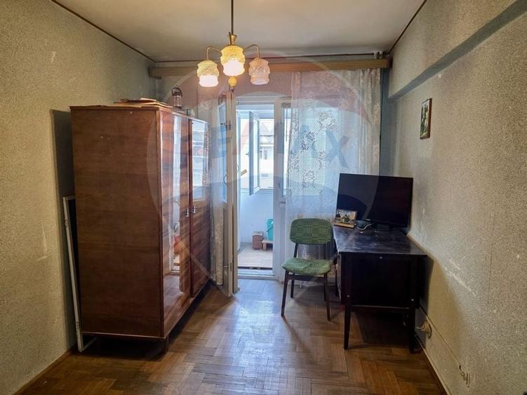 Apartament cu 3 camere decomandat de vanzare, zona Orizont - 3