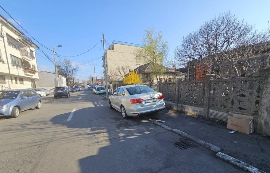 Vanzare Teren Damaroaia Petrom City - 4