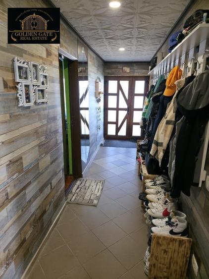 Doua case P+M + anexa, 1000 mp teren – vedere panoramica spre munti - 8