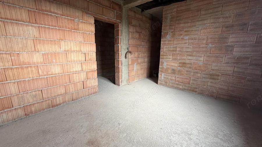 Duplex despartit | 4 camere | Asfalt si toate utilitatile | Zona excelenta - 6