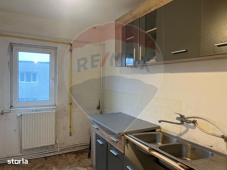 Apartament cu 2 camere semidecomandat în Central