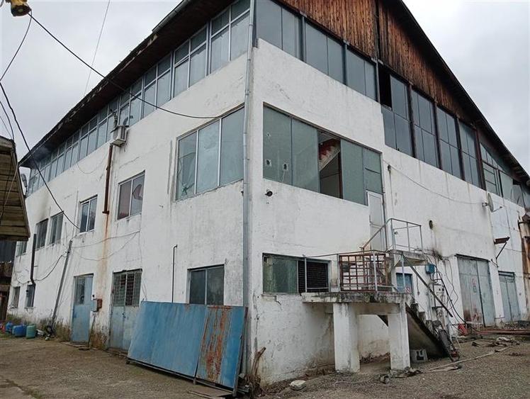 Teren Construcții intravilan de 11043 mp, în Dăești