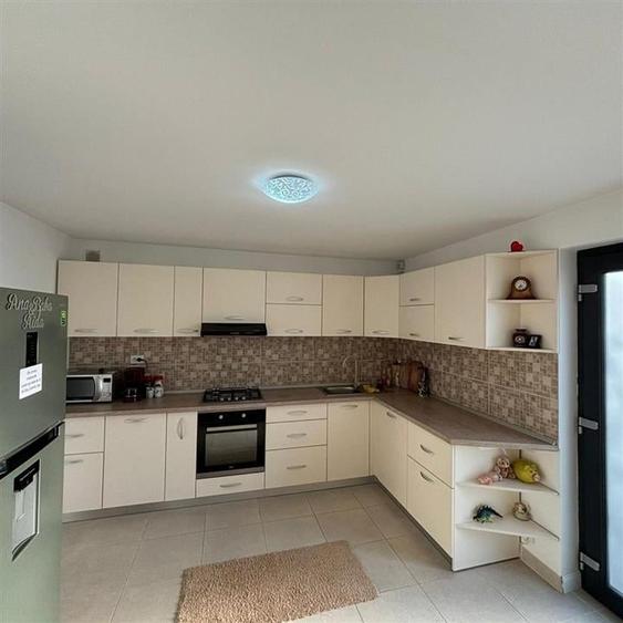 Casa individuala, Centru, C-5520 - 4