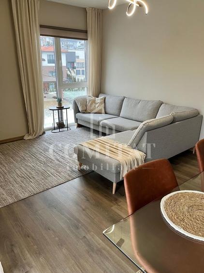 Apartament cu 3 camere decomandat, mobilat în Iris