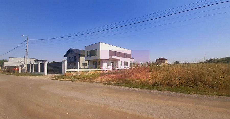 Teren foarte bun pentru mai multe case in Brane?ti - 1