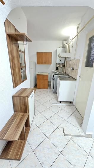 Apartament 2 camere,  zonă Spitalul Județean Galați, Etaj 2, Mobilat complet. - 7