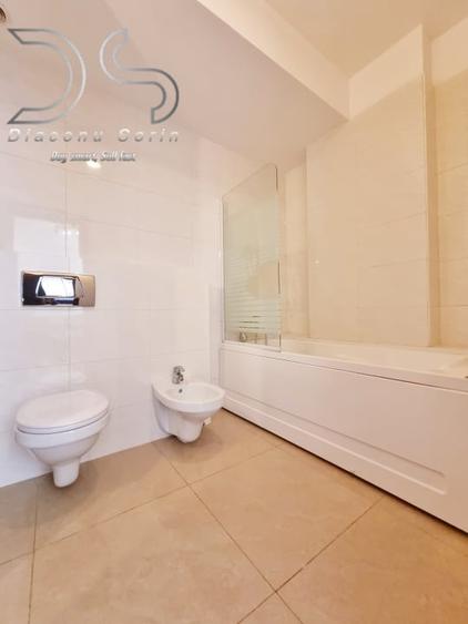 Apartament cu 4 camere, vedere la lac, piscina privata si personalitate multipla - 13