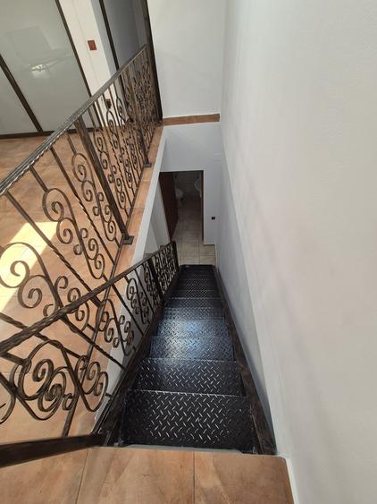 B-dul Gloriei, imobil P+1, pentru birouri, comercial - 17