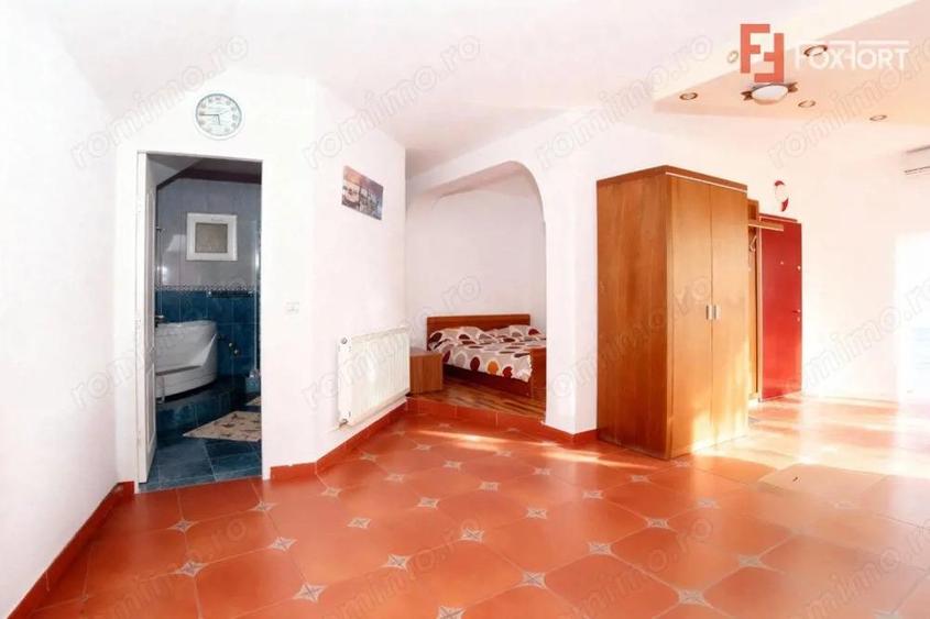 COMISION 0% Vila de Lux cu 14 Camere si Sala de Mese in Arad Acces Imediat - 1