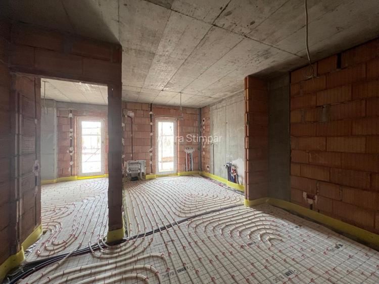 Apartament cu 2 camere si terasa de 47 mp zona Centru Vechi Apartament cu 2 camere si terasa de 47 mp zona Centru Vechi