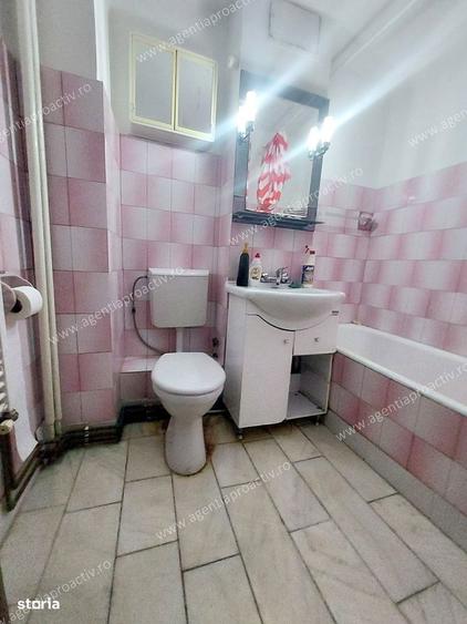 Apartament 4 camere, etaj 1, zona Port aproape de Faleza Dunarii - 3