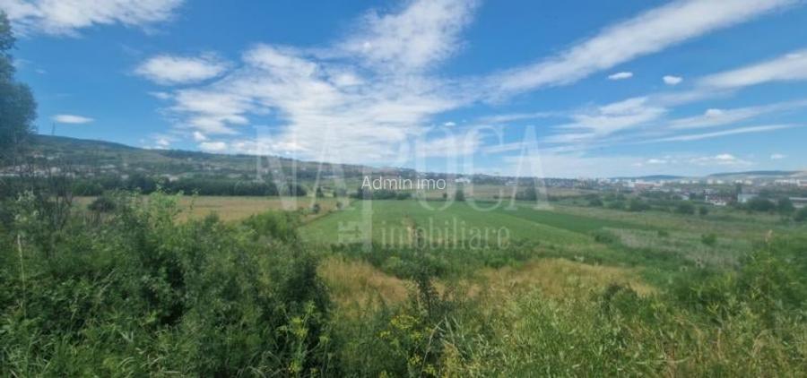 Teren intravilan pentru constructii de vanzare in Borhanci, Cluj Napoca Teren intravilan pentru constructii de vanzare in Borhanci, Cluj Napoca
