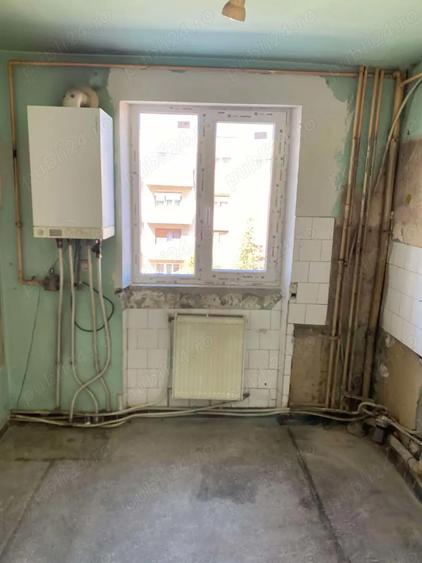 Apartament de vanzare 2 camere , Str Paulesti , et 3 , 62.000 euro neg. - 6