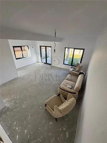 Duplex superb - proiect deosebit - zona foarte buna - finisaje in buget peste medie - 1