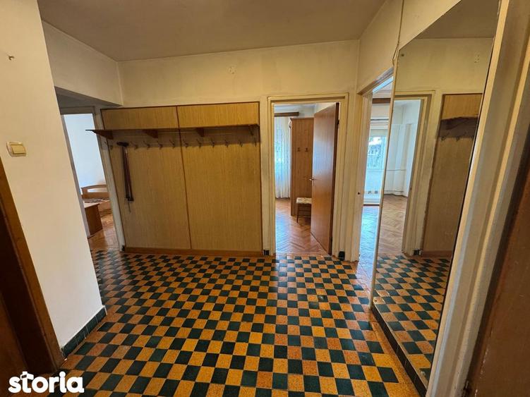 Vanzare apartament trei camere imobil solid Piata Ion Mihalache metrou - 6