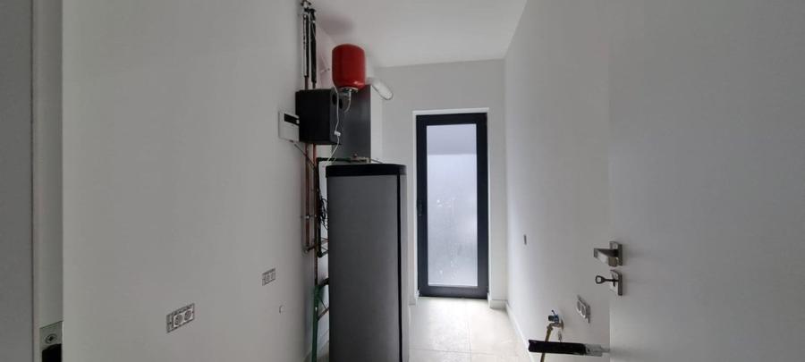 Vila Lux cu vedere la LAGUNA ALBASTRA - 31