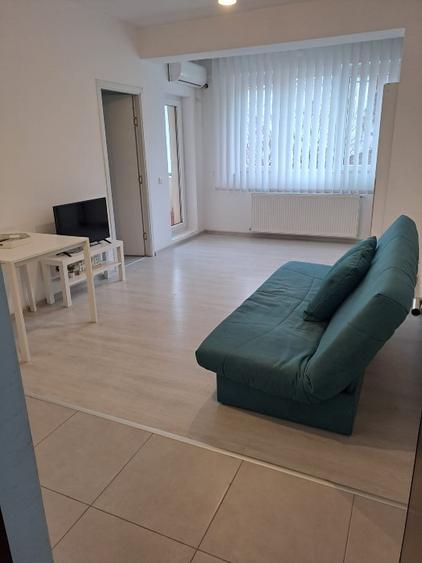 Închiriez garsoniera str.Schitului, nr.5 - 3