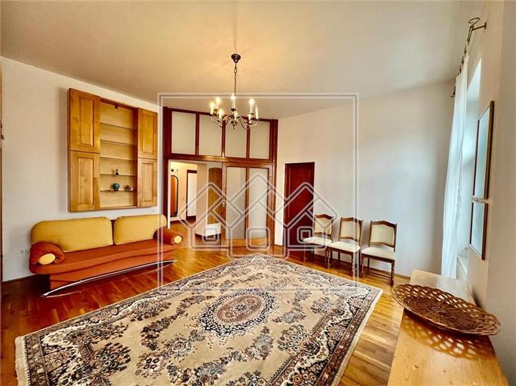 Apartament de vanzare - 67 mp, terasa mare - Zona buna - 5