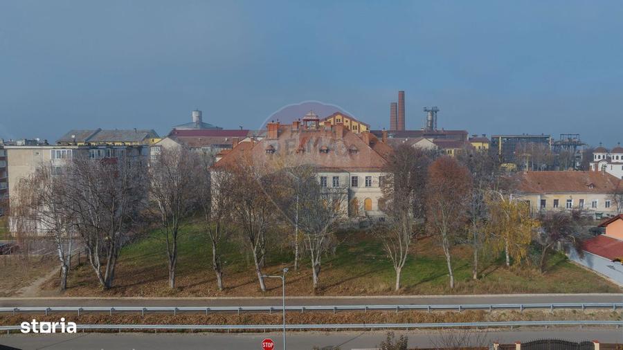 DE VANZARE !!! CASINO imobil cu istorie, Fabrica de Zahar BOD - 2
