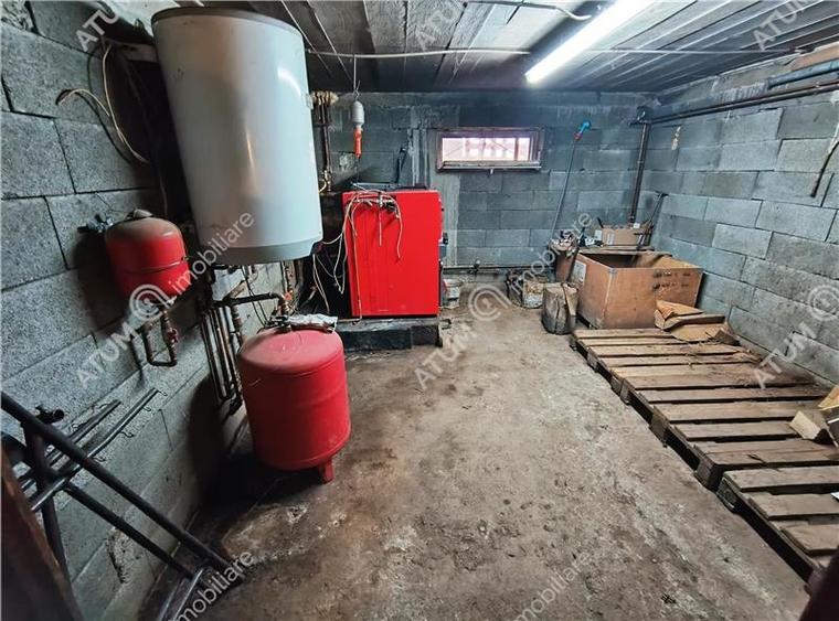 Casa spatioasa cu 5 camere 2 bai si pivnita in Sibiu zona Selimbar - 14