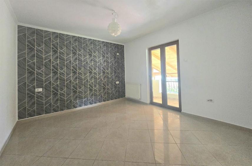 Spatiu comercial de inchiriat, etaj 1 zona Cug - 5