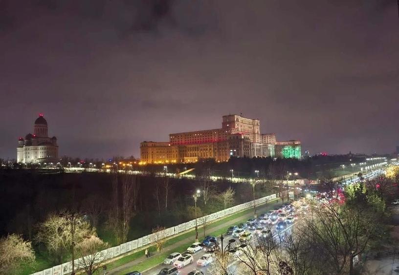 AP. 2 CAMERE PARCUL CAROL, PARCARE, BUCATARIE INCHISA, METROU 15 MIN - 9