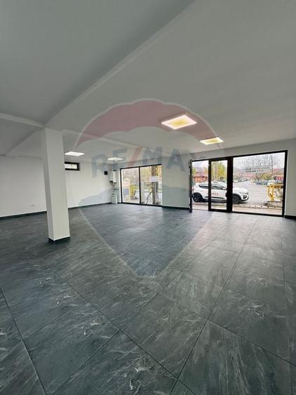Spatiu comercial de inchiriat Com.Podari - 1