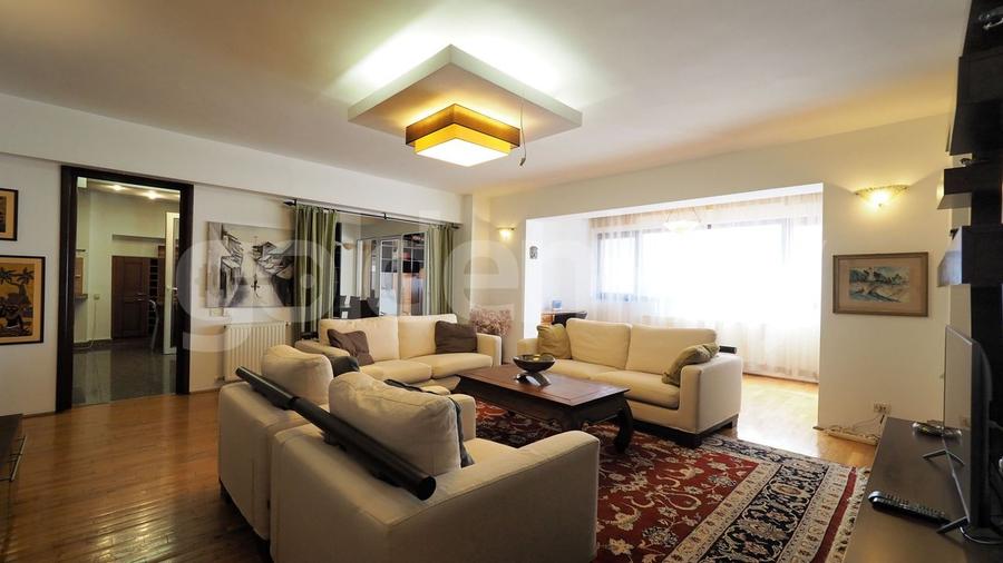 Apartament spatios cu 4 camere | garaj si boxa - 2