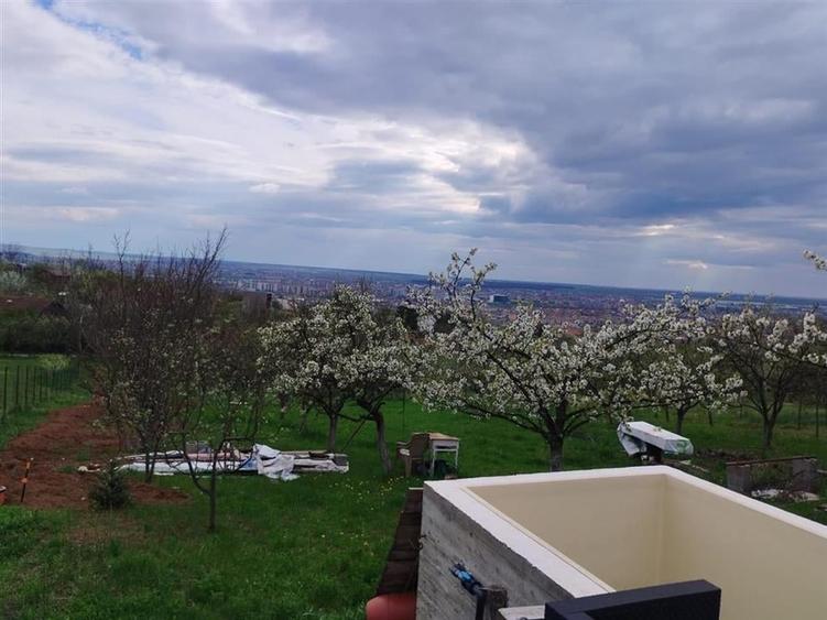 RECO Teren intravilan in Oradea zona Dealuri 1000 mp cu utilitati - 1