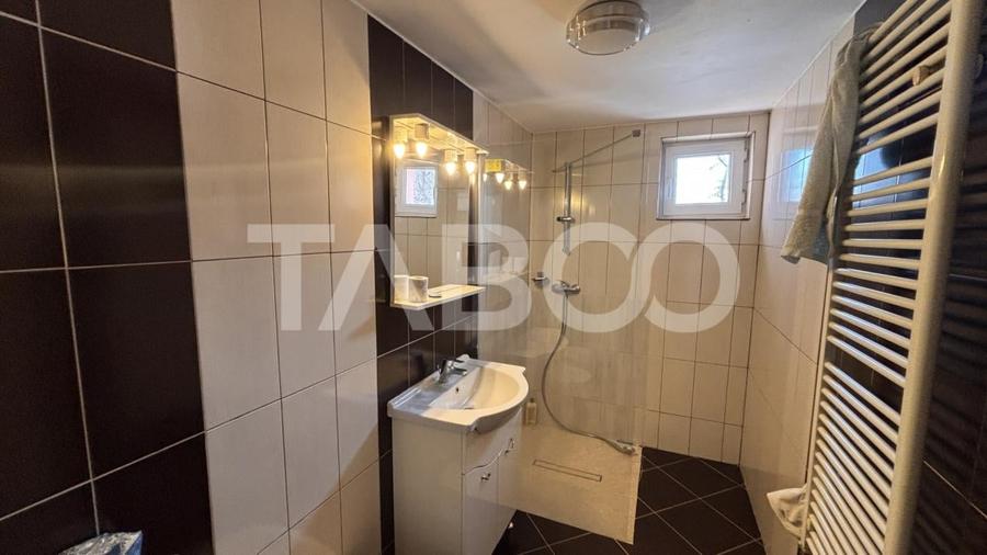 Casa deosebita de vanzare individuala zona Sura Mare 900 mp teren - 16