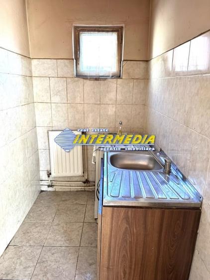 Casa de vanzare I 733 mp teren I Alba Iulia I 3 camere I toate utilitatile I - 10
